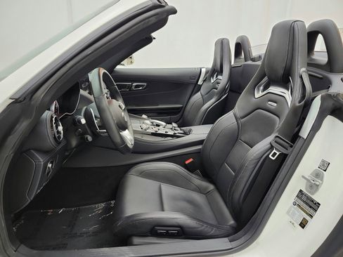 Used 2018 Mercedes-Benz AMG GT Roadster image 13