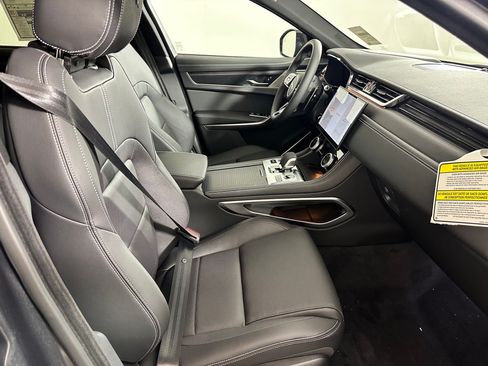 Used 2026 Jaguar F-PACE R-Dynamic S AWD/4WD image 20