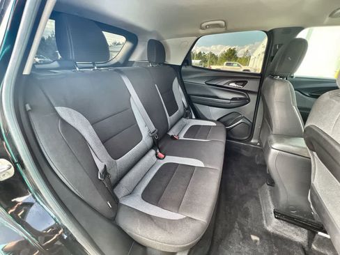 Used 2023 Chevrolet TrailBlazer LT image 24