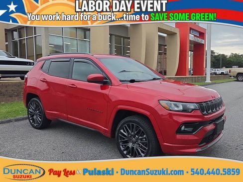 Used 2023 Jeep Compass Limited AWD/4WD image 1