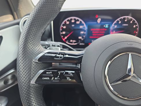 Certified 2026 Mercedes-Benz GLC 300 4MATIC image 17