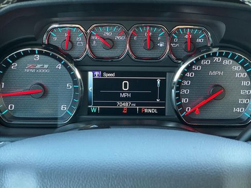 Used 2018 Chevrolet Silverado 1500 LT w/ All Star Edition image 8