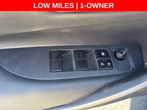 Used 2021 Toyota Corolla SE w/ Carpet Mat Package (TMS) FWD image 14