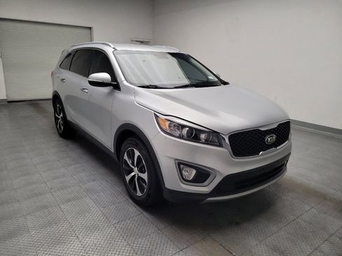 Used 2016 Kia Sorento EX w/ EX Premium Package AWD/4WD image 13