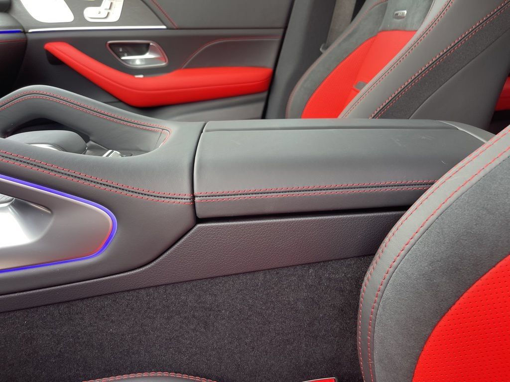 New 2026 Mercedes-Benz GLE 53 AMG 4MATIC Coupe image 19