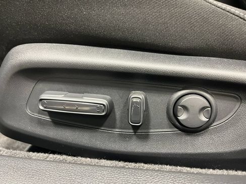 Used 2026 Honda Accord SE image 17