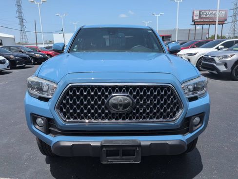 Used 2019 Toyota Tacoma TRD Off-Road AWD/4WD image 8