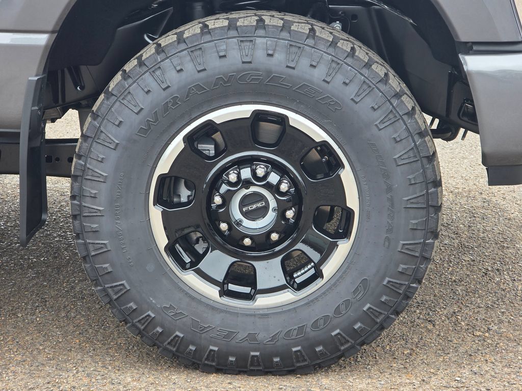 New 2026 Ford F350 Lariat w/ Tremor Off-Road Package AWD/4WD image 30