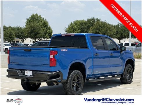 Used 2023 Chevrolet Silverado 1500 Custom Trail Boss w/ LPO, Dark Essentials Package AWD/4WD image 4