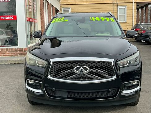 Used 2018 INFINITI QX60 Luxe w/ Deluxe Technology Package image 2