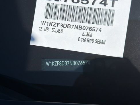 Used 2022 Mercedes-Benz E 350 Sedan image 2
