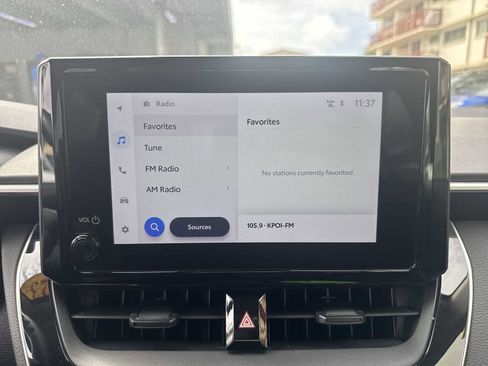 Used 2023 Toyota Corolla LE image 16