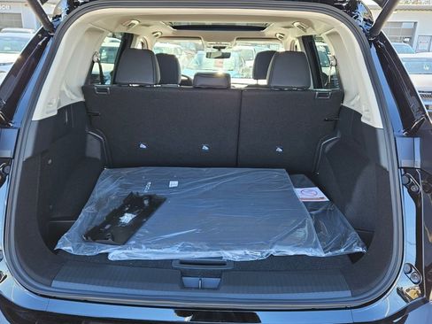 New 2026 Nissan Rogue SV image 9