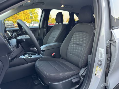 Used 2025 Ford Escape Active FWD image 11