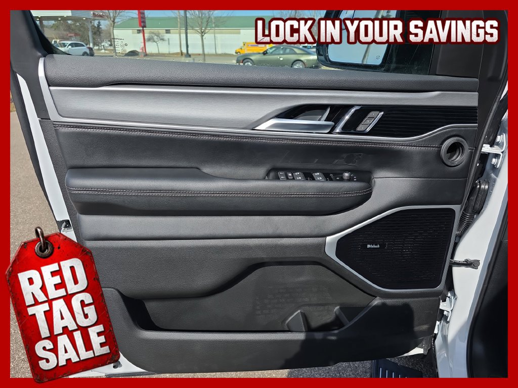 New 2026 Jeep Grand Wagoneer Limited AWD/4WD image 34