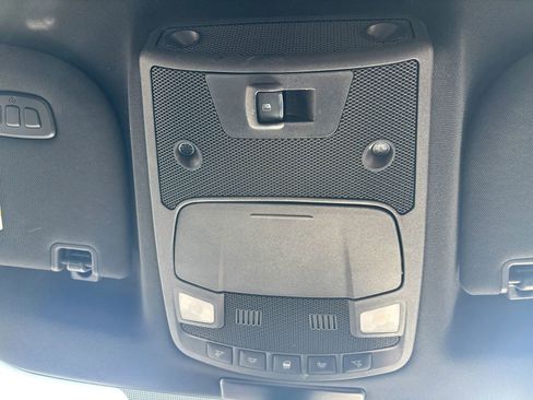 Used 2015 Ford F150 Lariat w/ Equipment Group 502A Luxury image 28