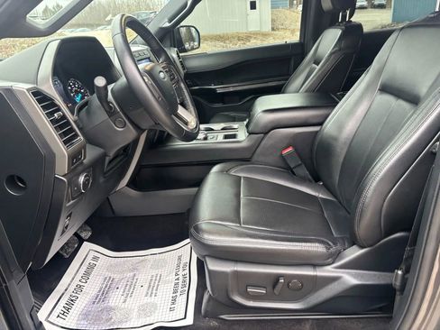 Used 2021 Ford Expedition XLT image 41