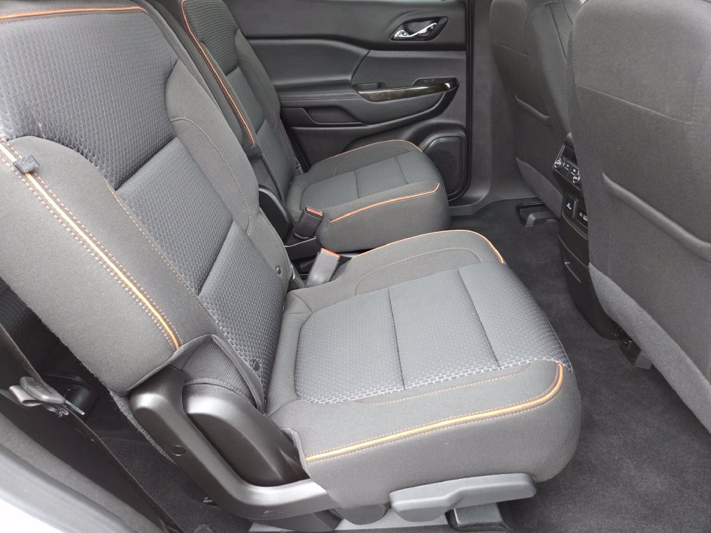 Used 2023 GMC Acadia AT4 w/ Trailering Package AWD/4WD image 29