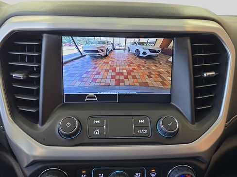 Used 2023 GMC Acadia SLE w/ Driver Convenience Package AWD/4WD image 22