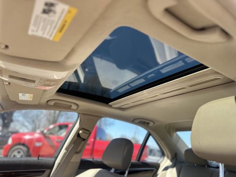 Used 2012 Mercedes-Benz C 300 4MATIC Sedan image 18