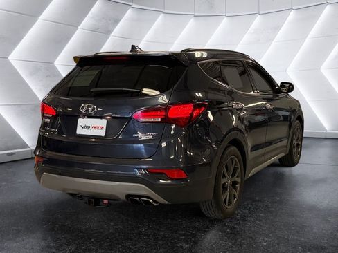 Used 2017 Hyundai Santa Fe Sport FWD image 4