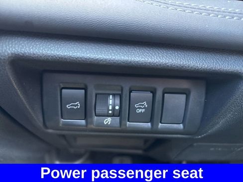 Certified 2023 Subaru Outback Limited image 30