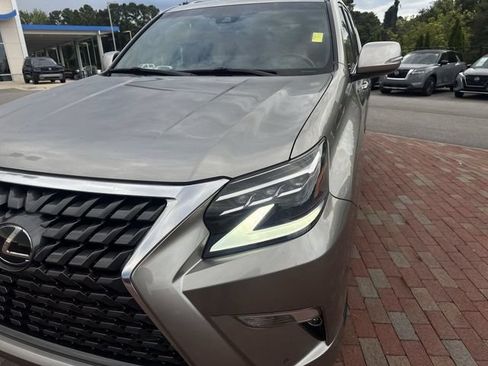 Used 2023 Lexus GX 460 Premium AWD/4WD image 22