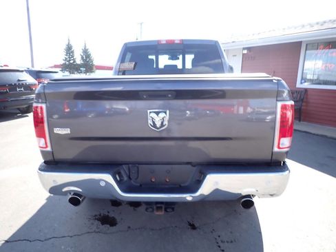 Used 2015 RAM 1500 Laramie w/ Convenience Group image 5