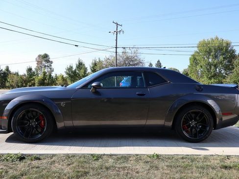 Used 2023 Dodge Challenger SRT Hellcat Widebody image 31