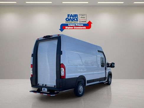 New 2024 RAM ProMaster 3500 w/ Delivery Van Package image 4