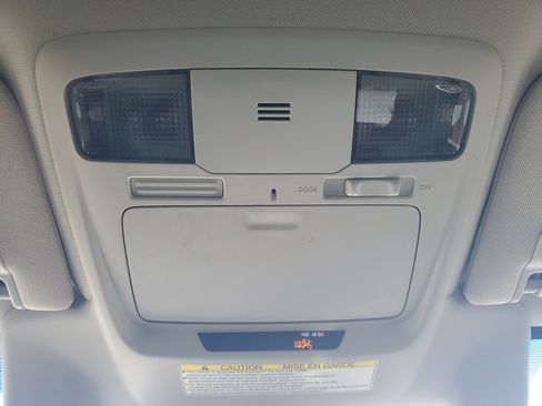 Used 2019 Subaru Outback 2.5i image 29