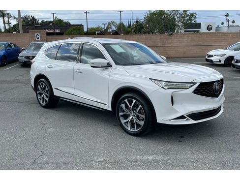 Certified 2023 Acura MDX FWD w/ Technology Package image 7