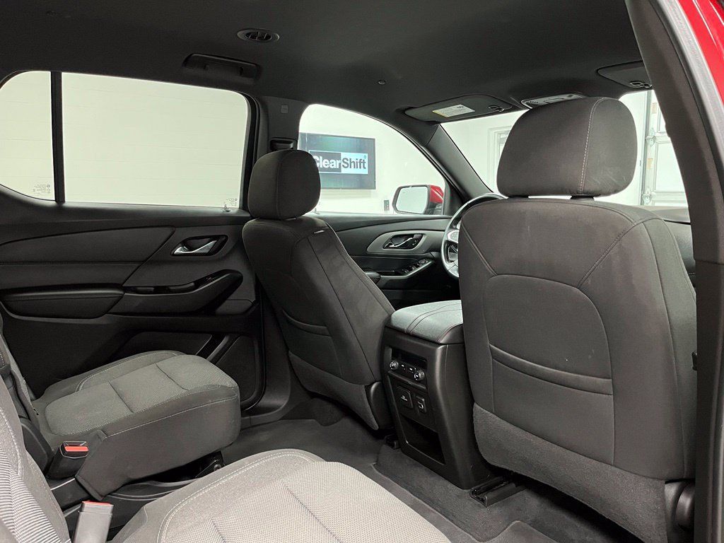 Used 2023 Chevrolet Traverse LT AWD/4WD image 51