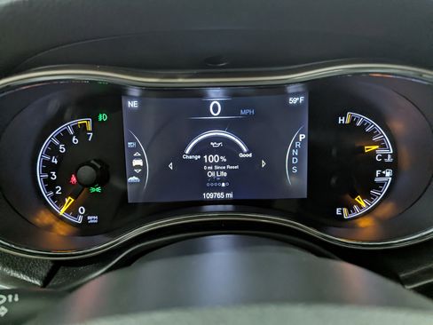 Used 2015 Jeep Grand Cherokee Limited image 17