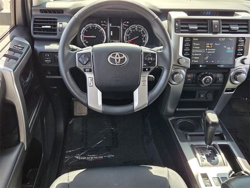 Used 2023 Toyota 4Runner TRD Sport w/ Technology Package image 7