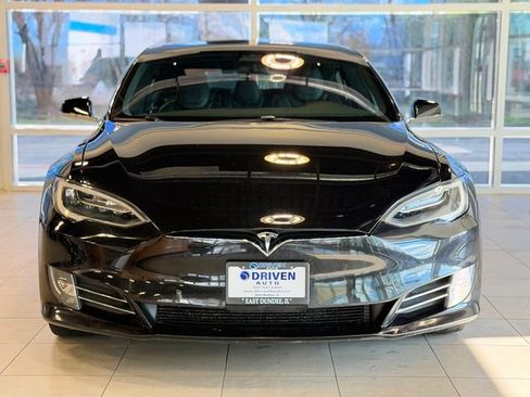 Used 2018 Tesla Model S 75D image 2