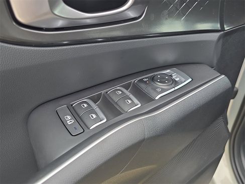 New 2026 Kia Sorento S image 21