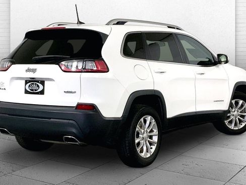 Used 2019 Jeep Cherokee Latitude w/ Cold Weather Group image 13