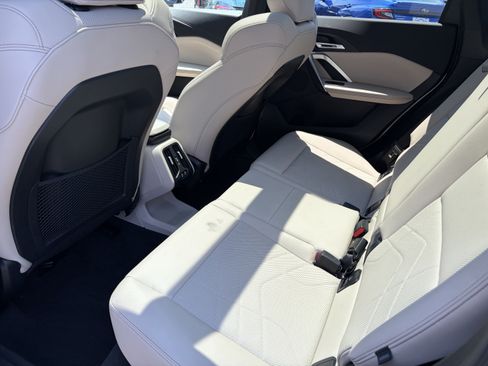 Used 2023 BMW X1 xDrive28i w/ Premium Package AWD/4WD image 16