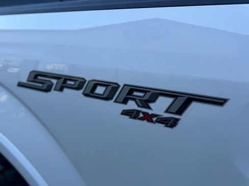 Used 2020 Ford F150 XLT w/ Equipment Group 302A Luxury image 9