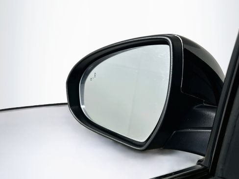 Used 2021 Hyundai Tucson Limited w/ Cargo Package FWD image 16
