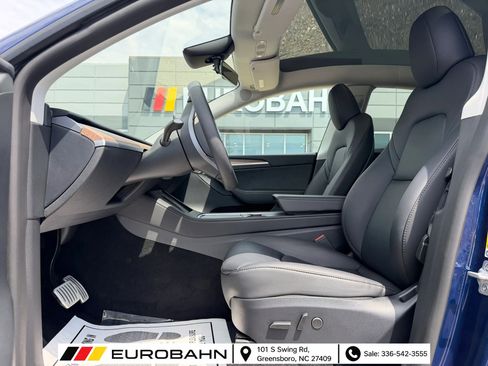 Used 2023 Tesla Model Y Performance AWD/4WD image 8
