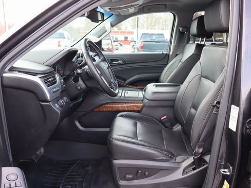 Used 2017 Chevrolet Tahoe Premier image 4