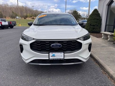 Used 2023 Ford Escape ST-Line w/ Tech Pack #1 AWD/4WD image 26