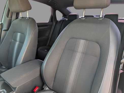 Used 2025 Honda Civic Sport image 12
