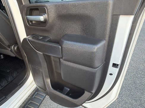 Used 2021 GMC Sierra 2500 2WD Double Cab w/ Convenience Package image 17