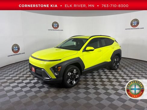 Used 2024 Hyundai Kona SEL AWD/4WD image 1