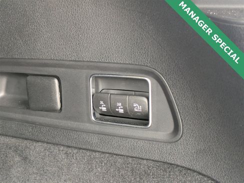 Used 2023 Mercedes-Benz GLS 580 4MATIC image 13