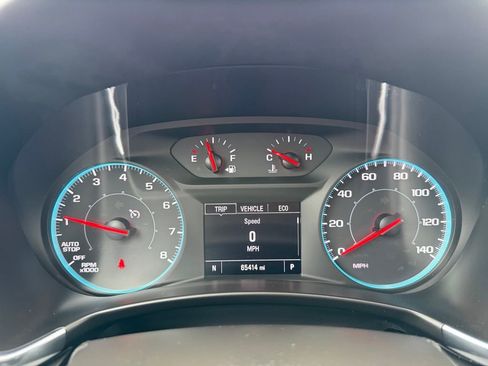 Used 2022 Chevrolet Equinox LS AWD/4WD image 7