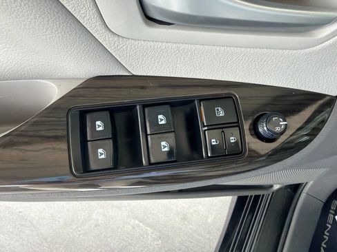 Used 2019 Toyota Sienna XLE w/ XLE Navigation Package AWD/4WD image 20